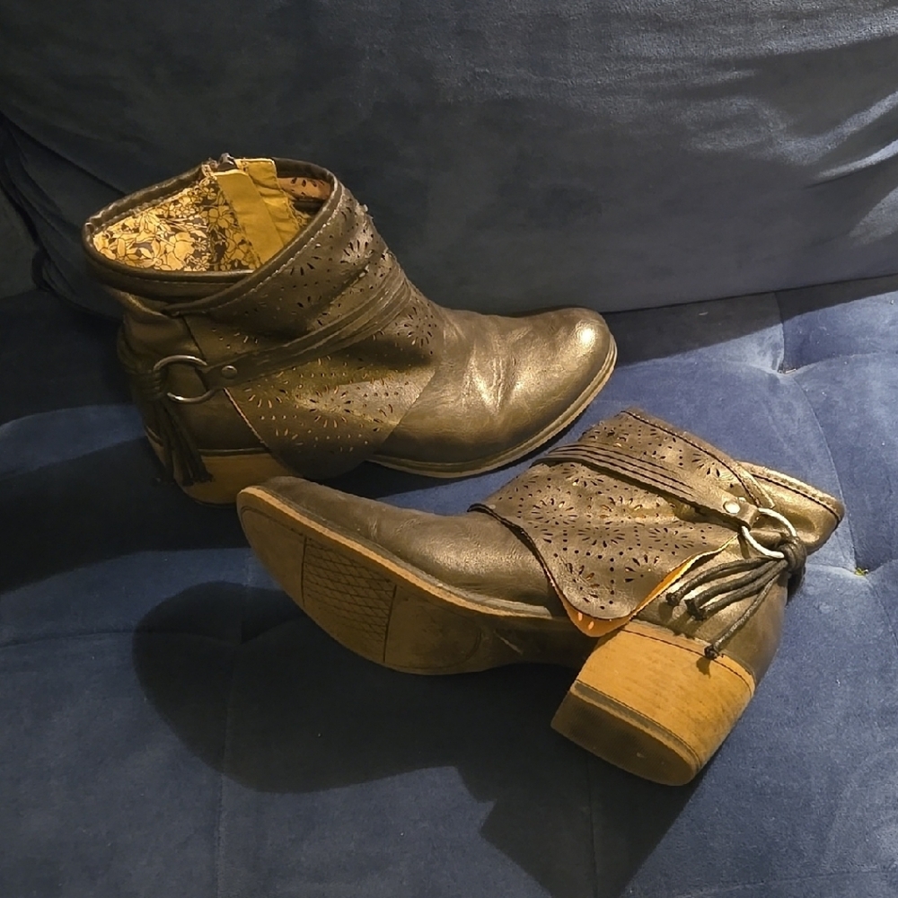 Women's Brown Ankle Boots